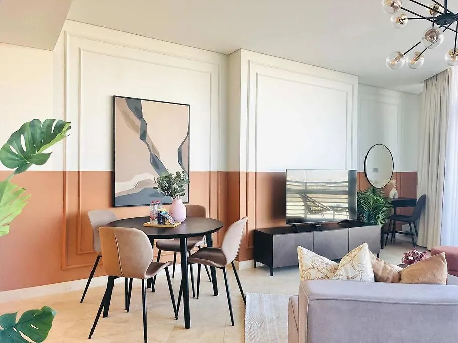 Silkhaus Sky Gardens Chic Studio Difc Living location